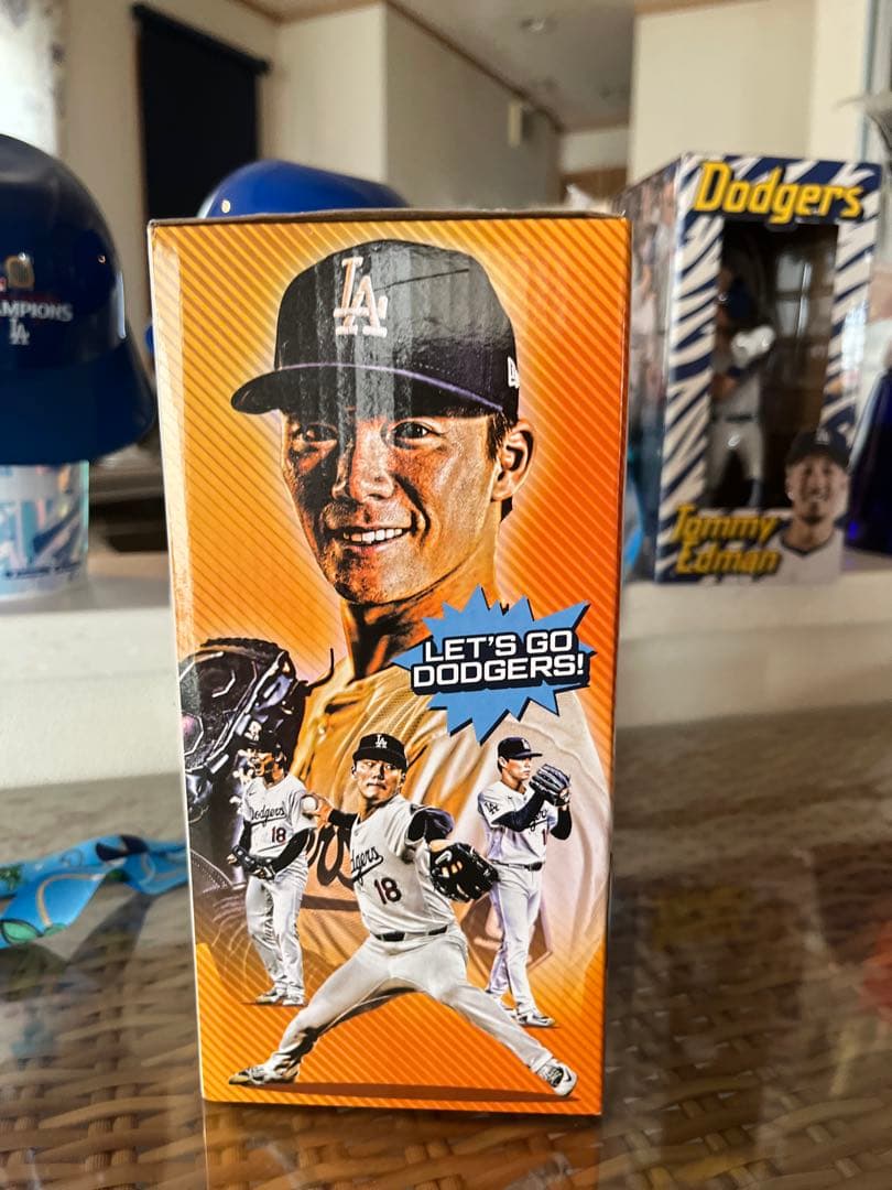 山本由伸 フィギュア ドジャース