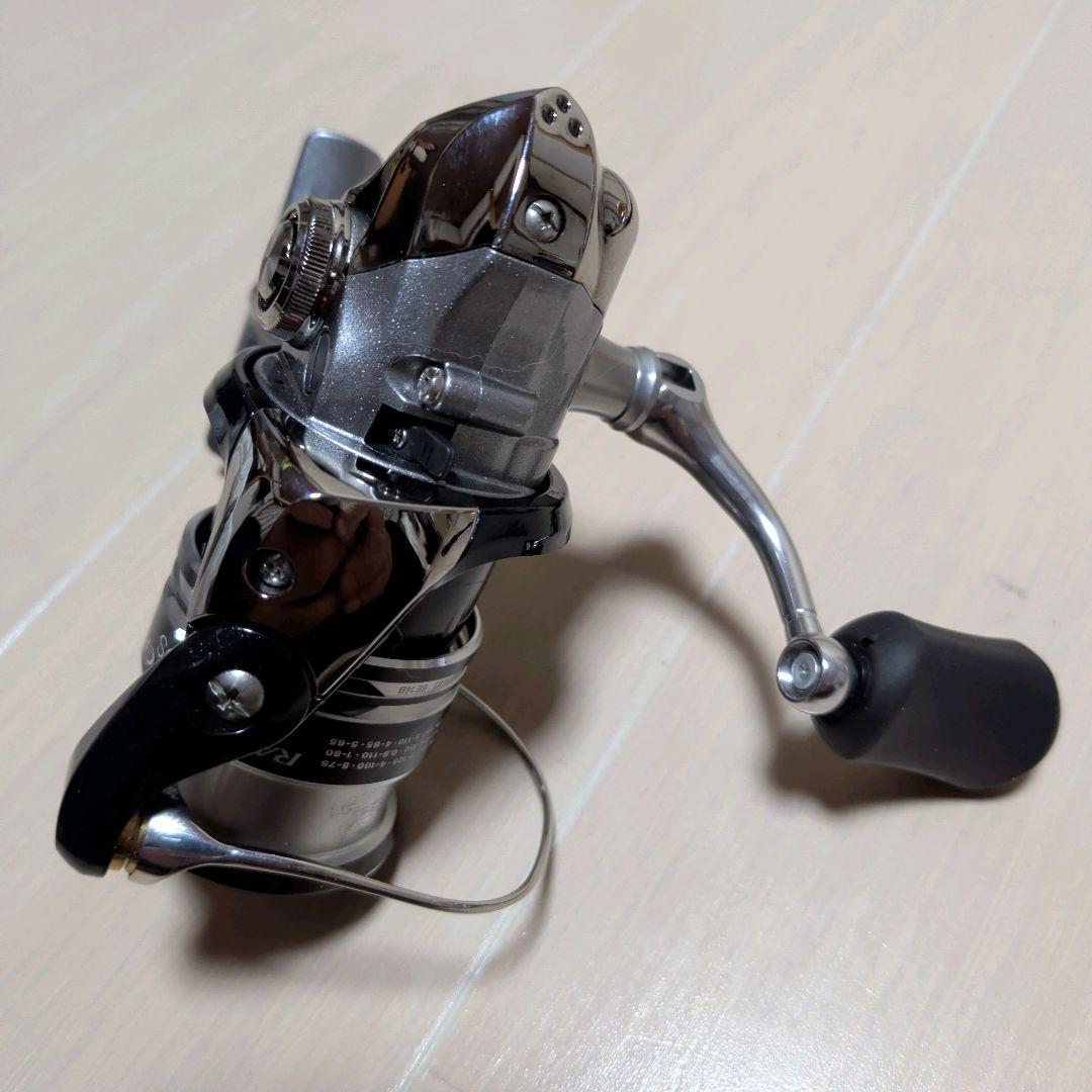 シマノ 12 レアニウム C2000S SHIMANO RARENIUM