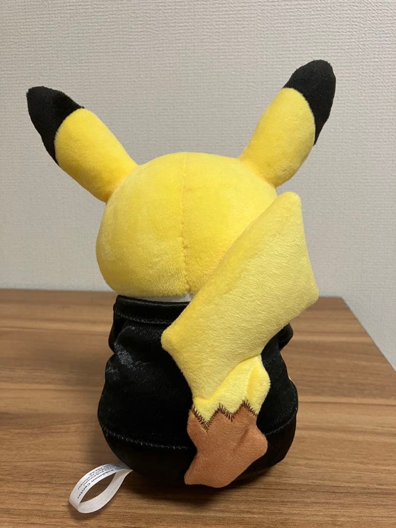 ピカチュウ　新郎新婦　ウエディングドール　ぬいぐるみ