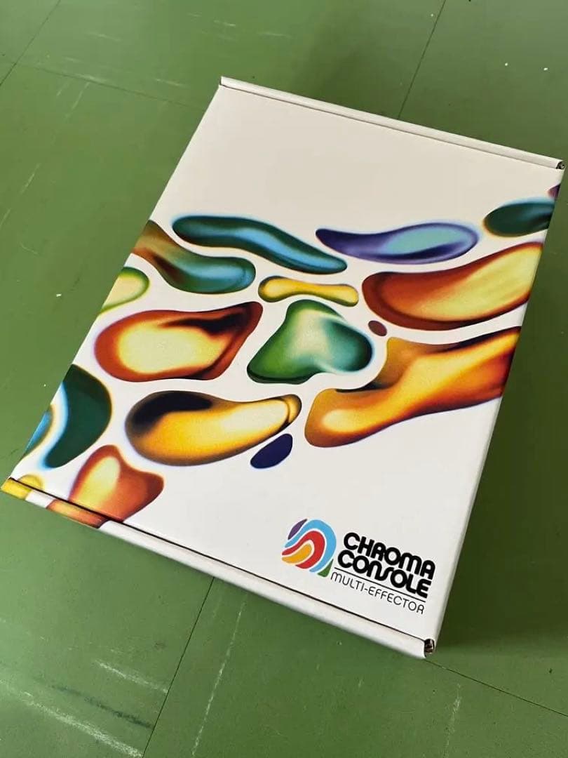 Chroma Console Hologram ほぼ新品