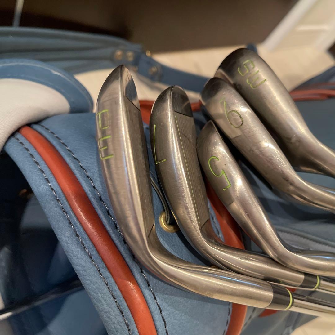 みーーー様　TRUSSARDI　トラサルディ　ゴルフバック　キャディバック