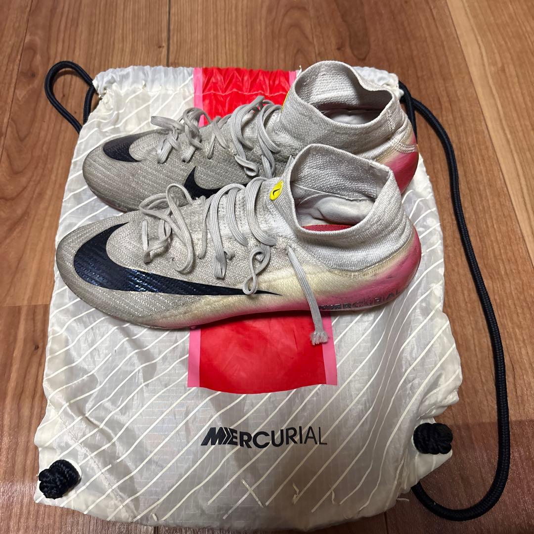 NIKEマーキュリアルハイカット FG