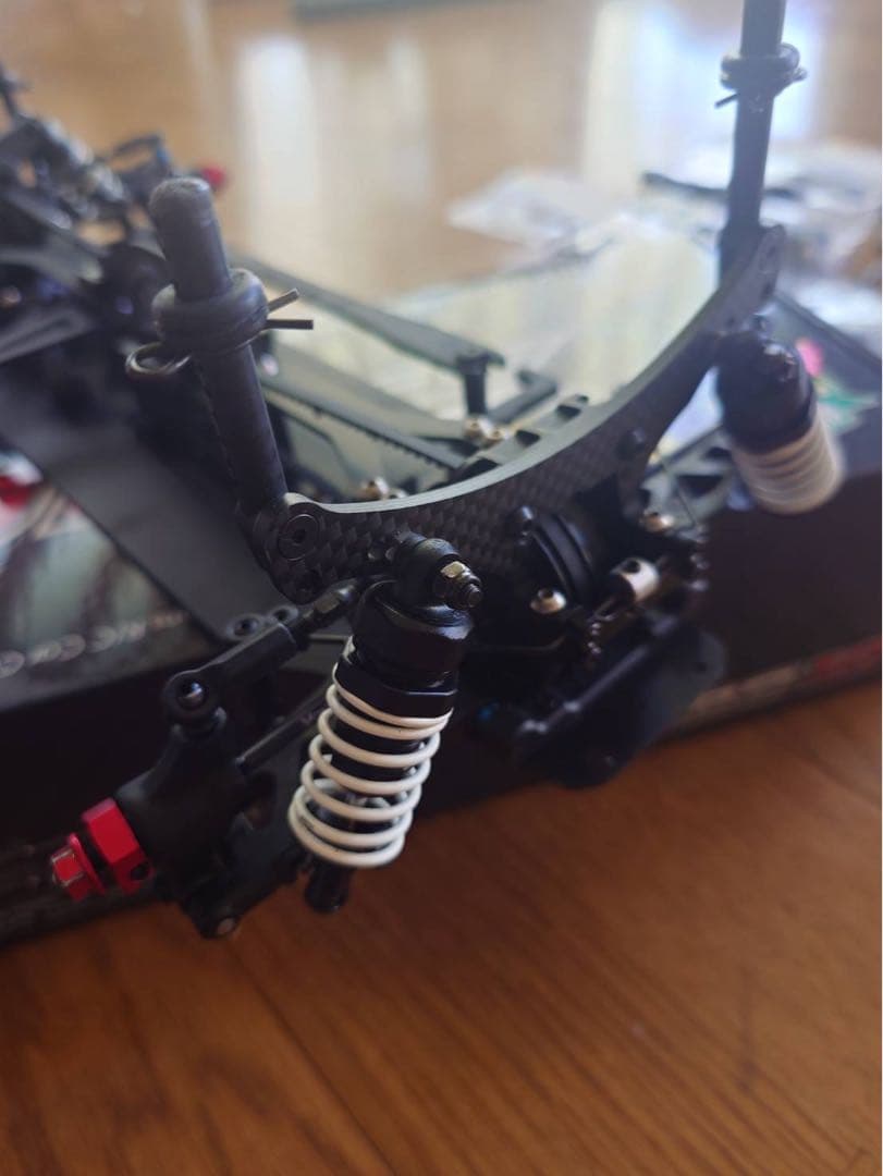 ヨコモ RS1.0 ルーキースピード 1.0 レクサスボディ付き