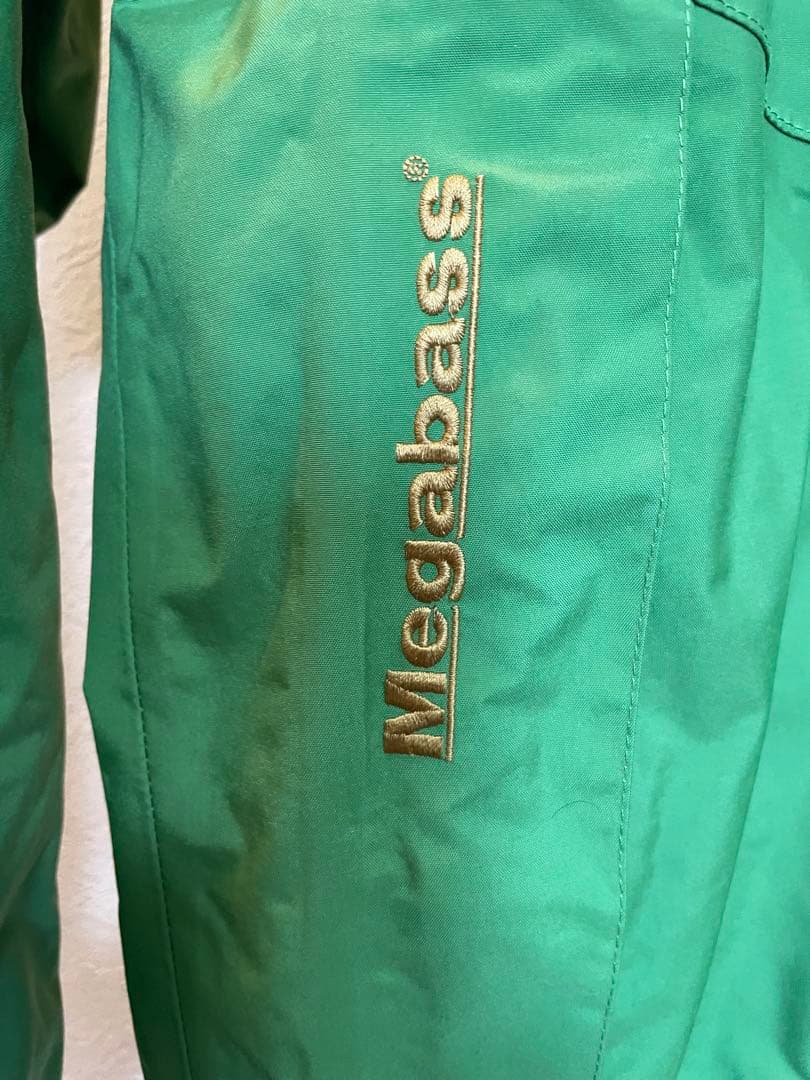 美品　メガバス　サーモスーツ、キャップのセット