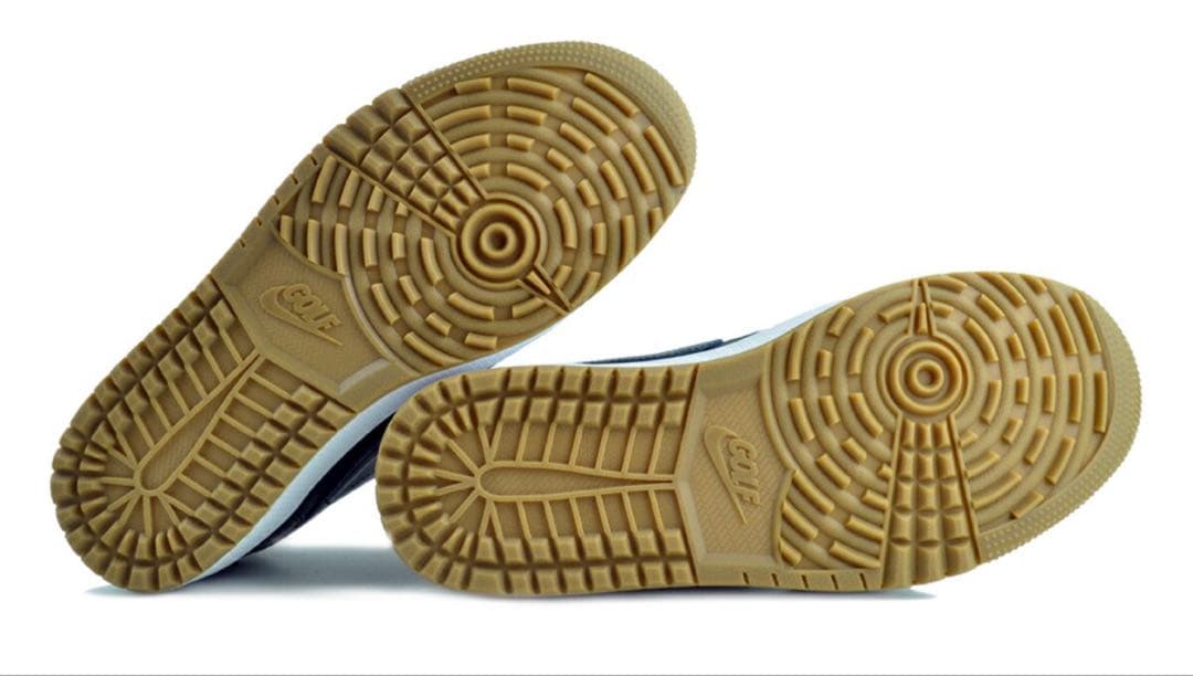 れ*す様 NIKE エアジョーダン1 LOW GOLF ブラックガム25.5cm