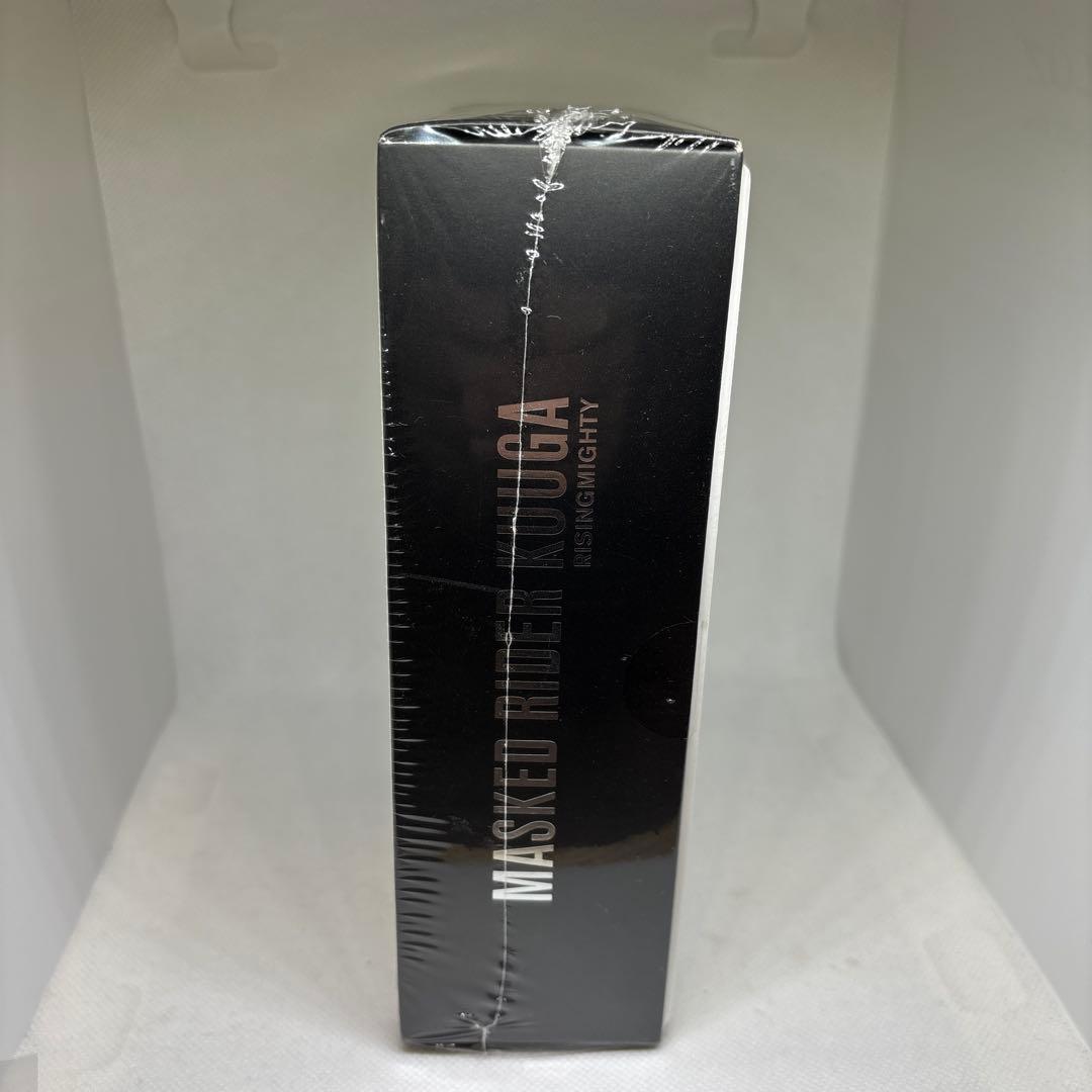 S.H.Figuarts(真骨彫製法) 仮面ライダークウガ ライジングマイティ