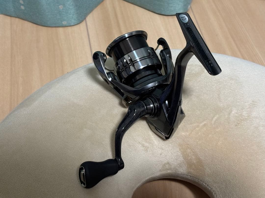 シマノ　２５コンプレックスＸＲ　Ｃ２５００Ｆ４　ＸＧ　ＳＨＩＭＡＮＯ