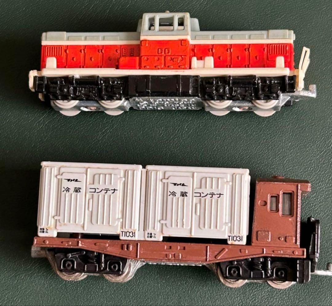 トミカトレイン DD13形ディーゼル機関車 貨車セット