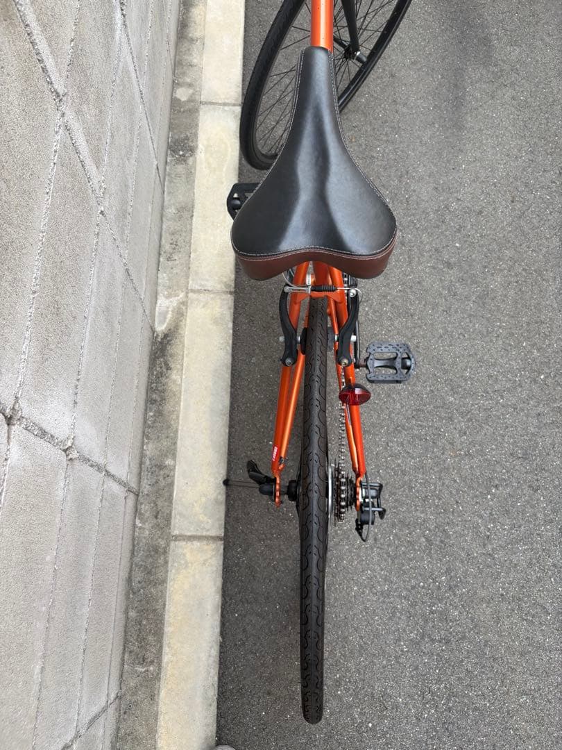 <両ほぼタイヤ新品> クロスバイク　オレンジ