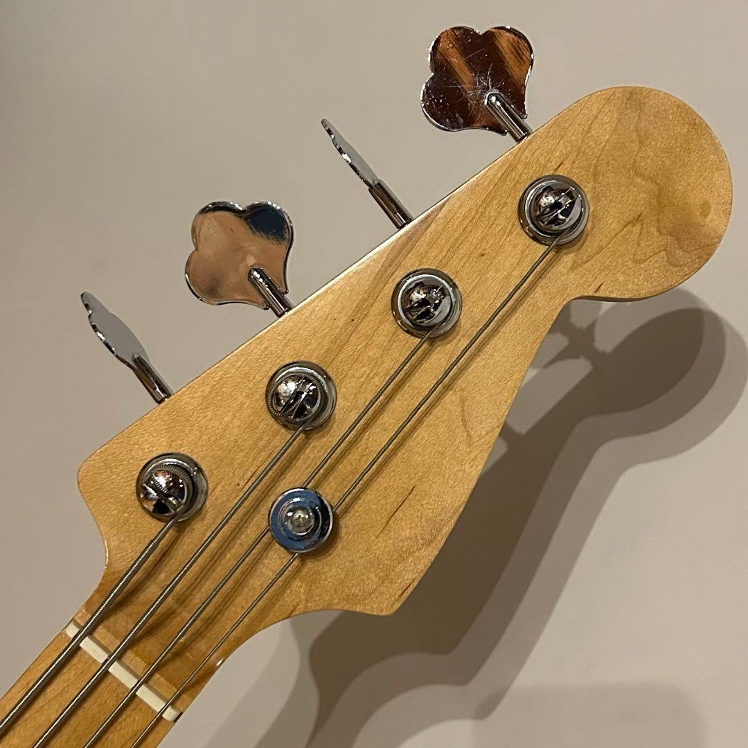 ジャズベースタイプ　ブルー　メイプルネック