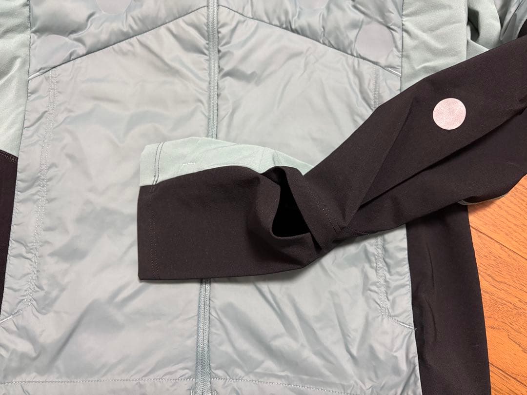 asics ROADランニングウィンタージャケット メンズXS