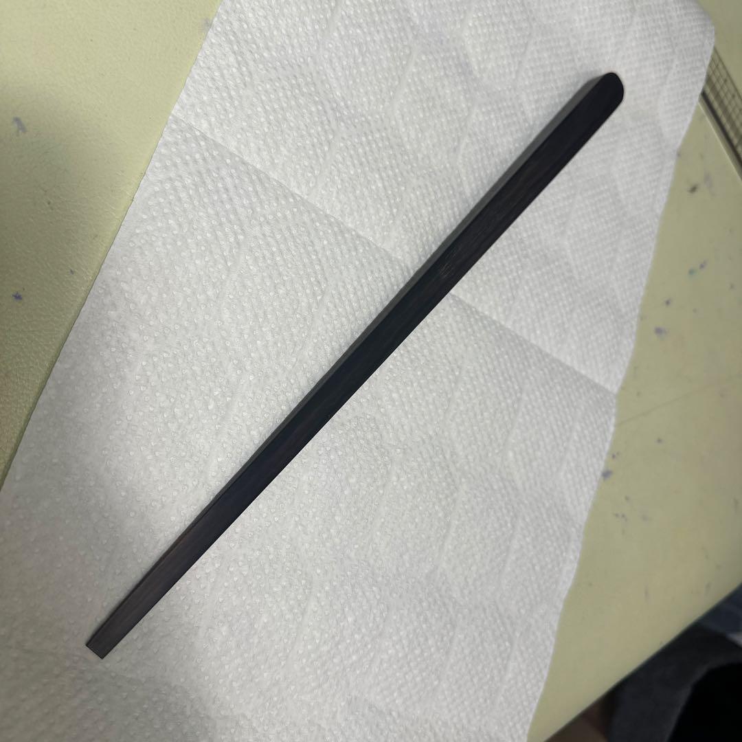 黒檀　手彫りのみ