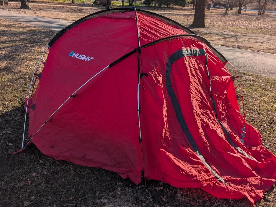 Husky(ハスキー)のドームテント「Fighter（ファイター）」