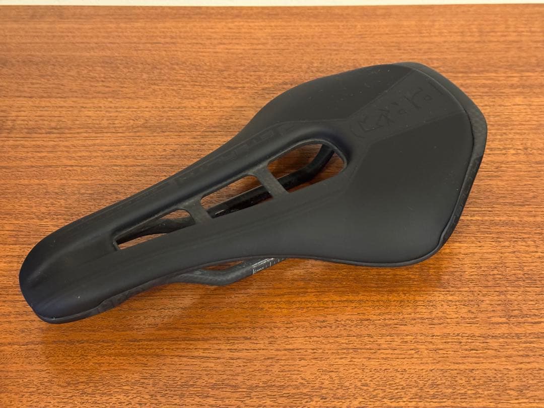 シマノPRO STEALTHカーボン スーパーライト　142mm