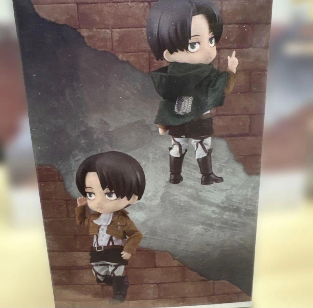 （新品未開封）進撃の巨人　エレン　リヴァイ　エルヴィン　ねんどろいど3体セット