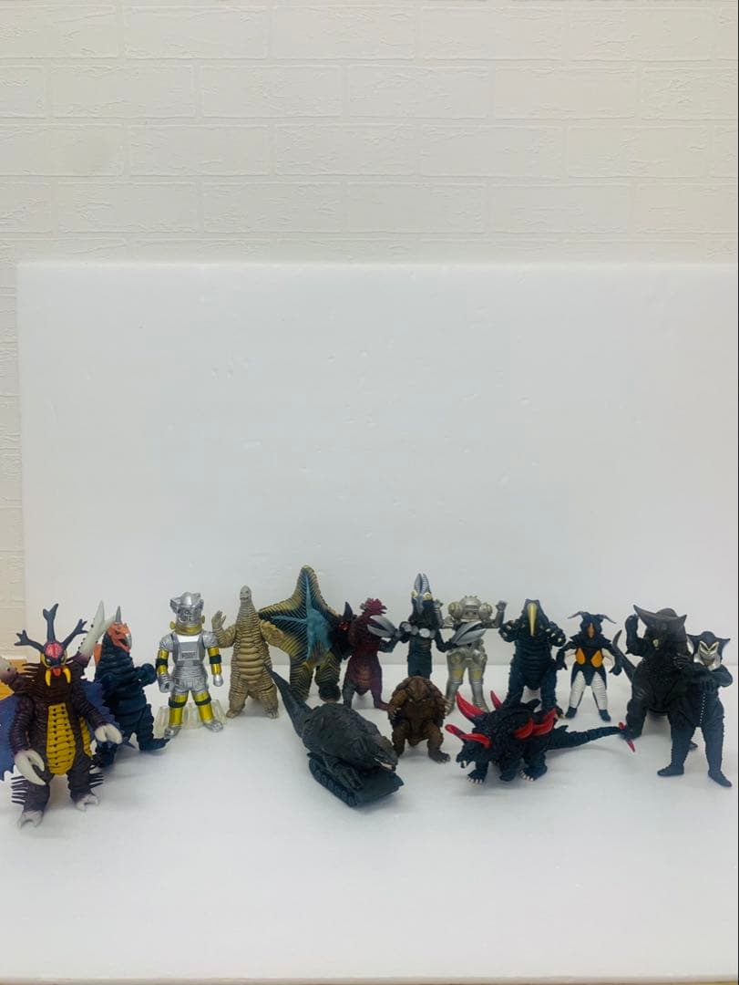 ウルトラマンシリーズ 怪獣フィギュア 15体セット