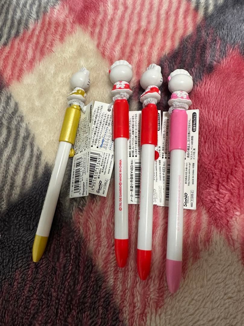 ハローキティ ボールペン いらっしゃいませ　おつかれ　こんにちは4本セット