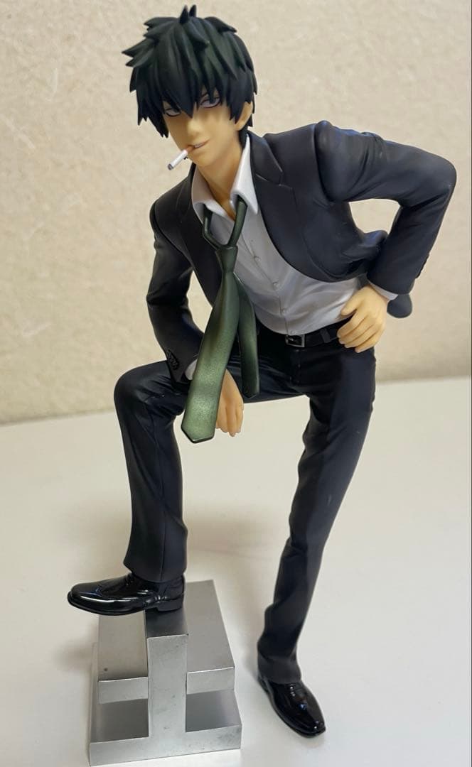 銀魂 土方十四郎 スーツとメガネver. フィギュア