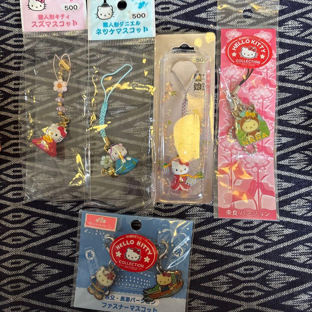 ☆*☆様 ご当地キティー　まとめ売り　55点