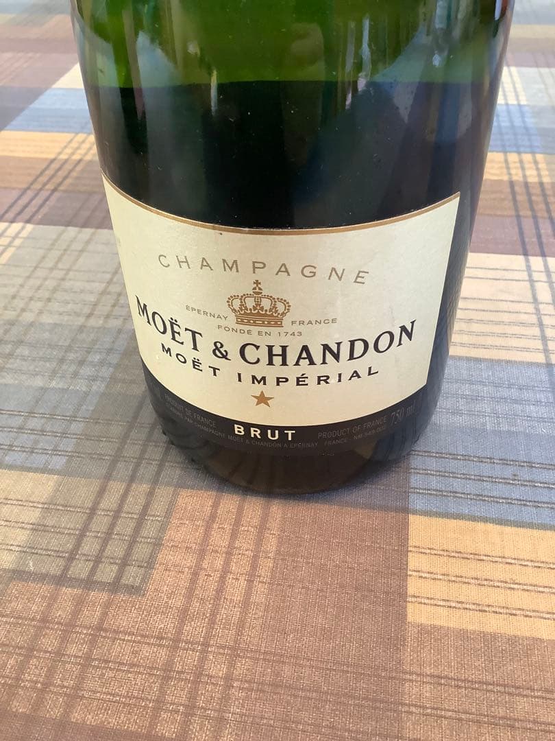 モエシャンドン&ヴーヴークリコロゼ　２本セット