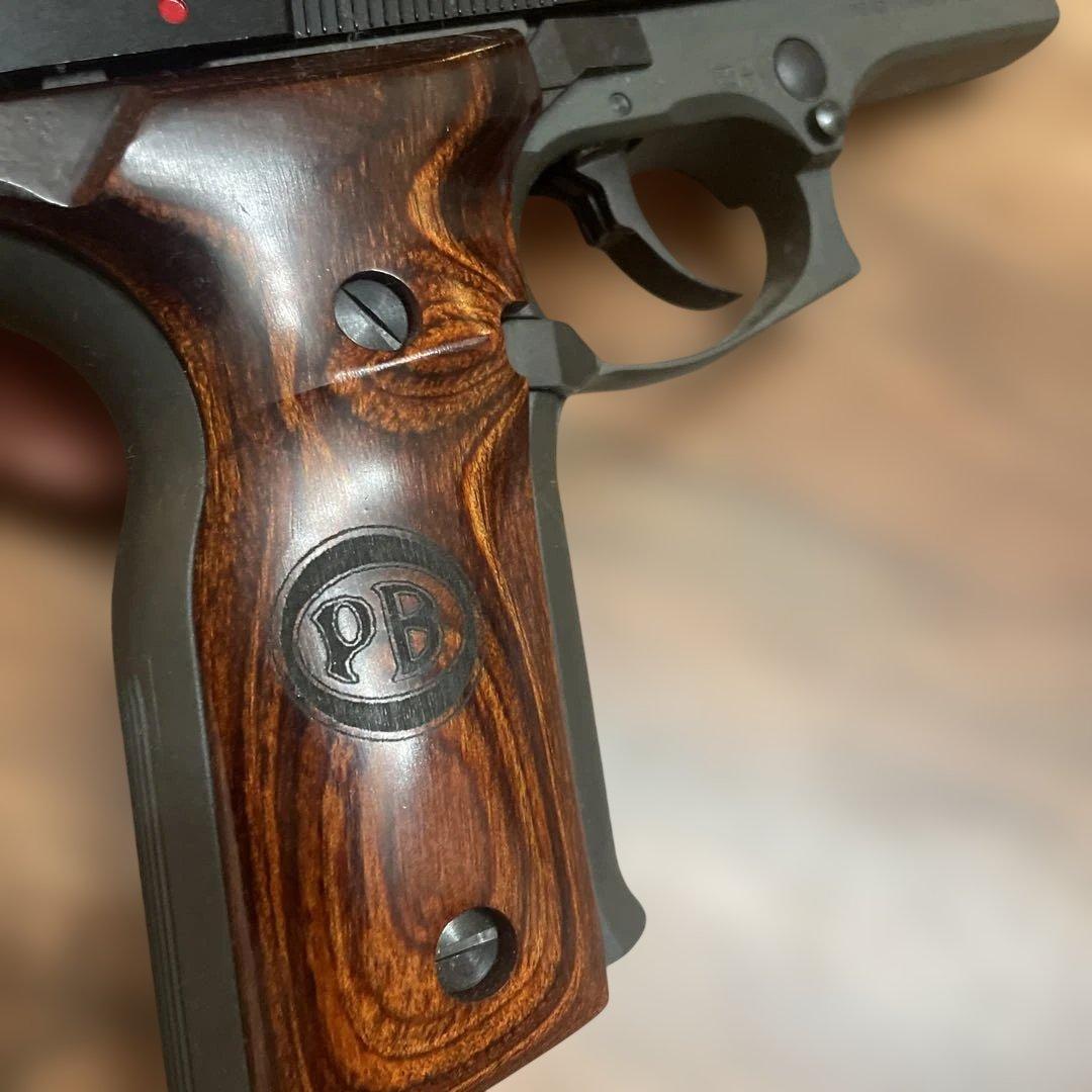 KSC クーガ (リアルウッド)マガジンなし