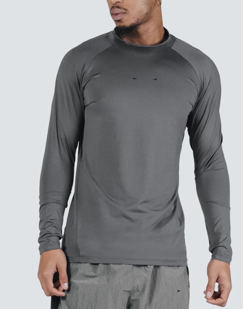 VEATM ビートム　トレーニングウェア　長袖シャツ　パンツ　セットアップ