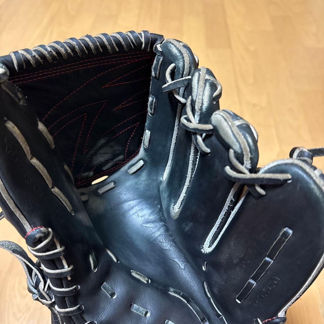 ミズノプロ硬式投手用　箱と袋付き