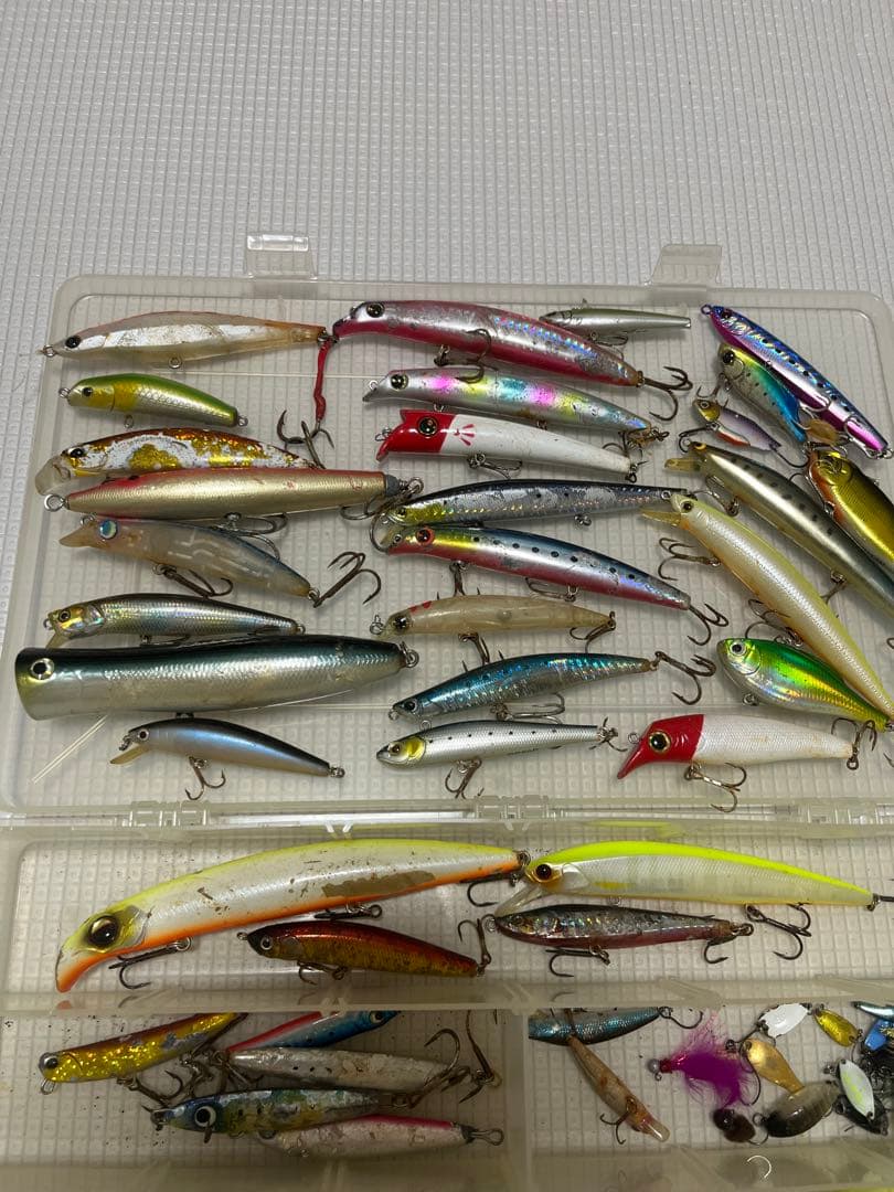 シーバス、トラウトなどなどルアーごちゃ混ぜセット（ジャンク品もあり）