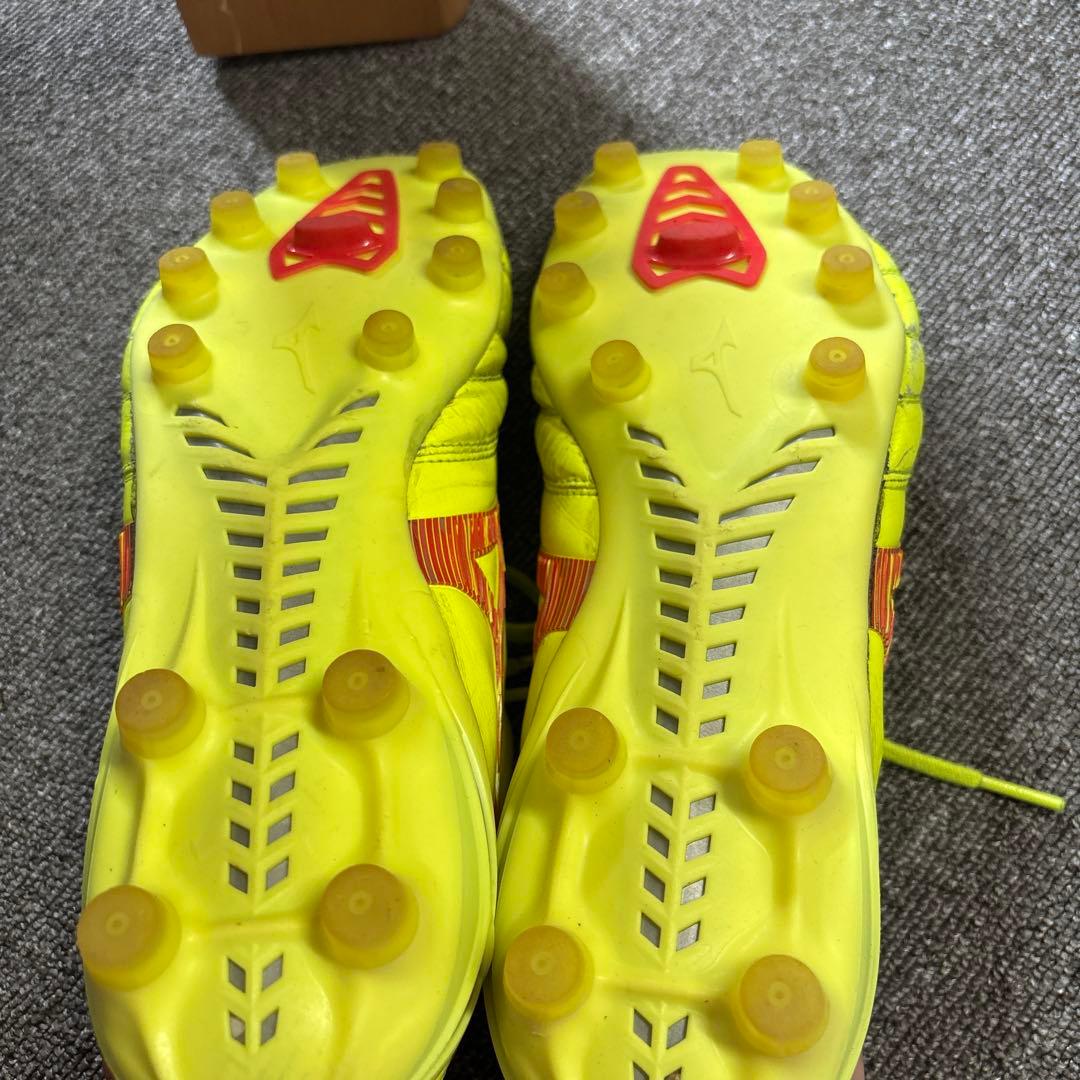 日本未発売 モレリアネオ4 エリート Morelia Neo4 elite