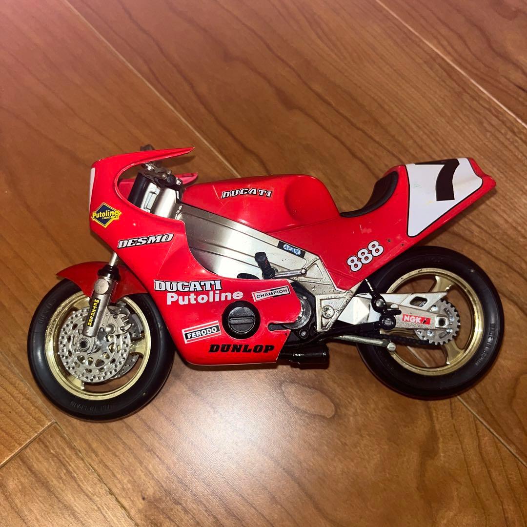 GUILOY Ducati 888 モデル バイク
