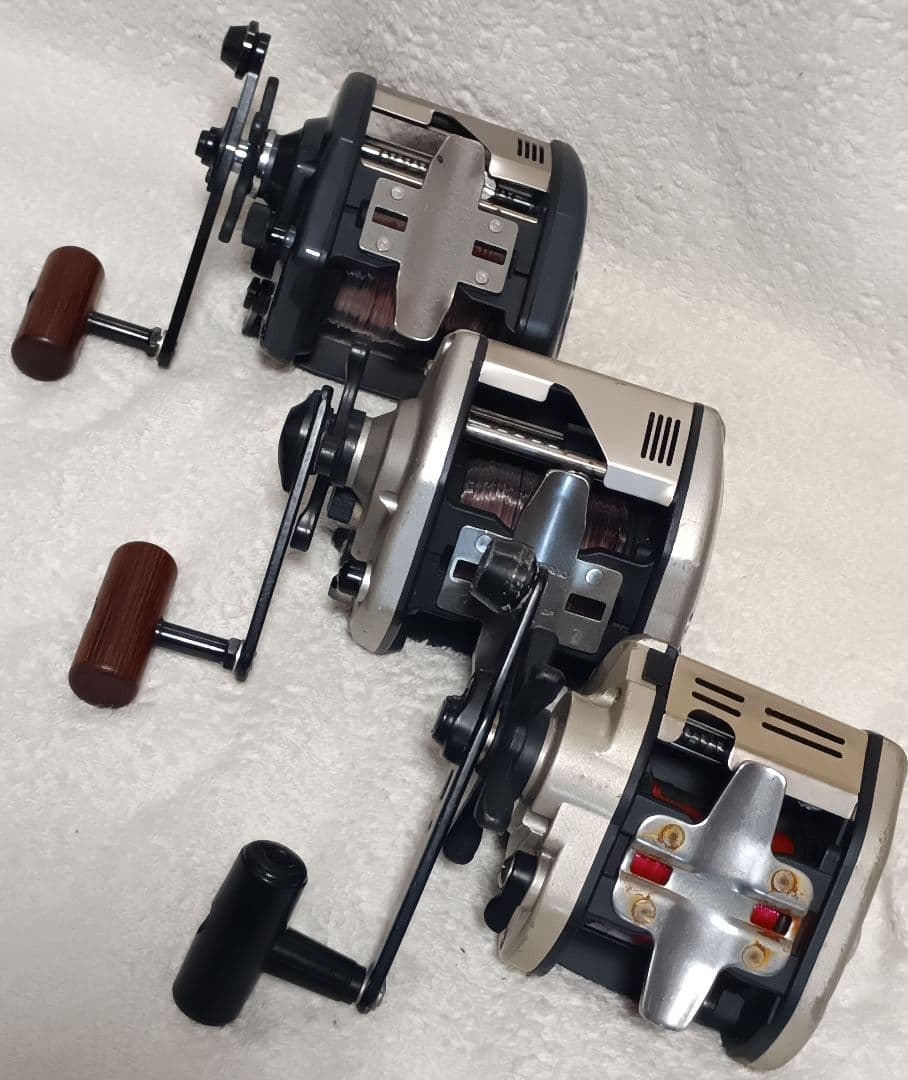 シマノ小船GT3000×2台ダイワダイナミックGS-35船両軸リールまとめて3台