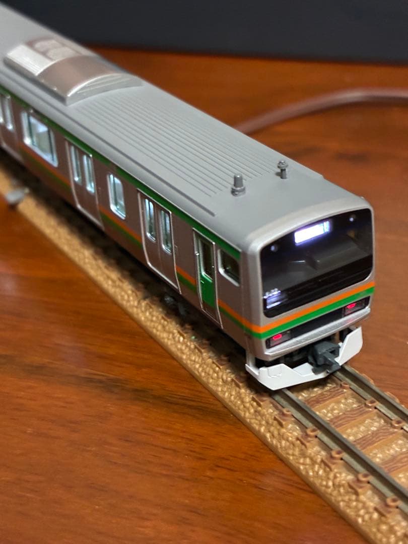 JR E231系8両 kato ライト室内灯点灯確認済