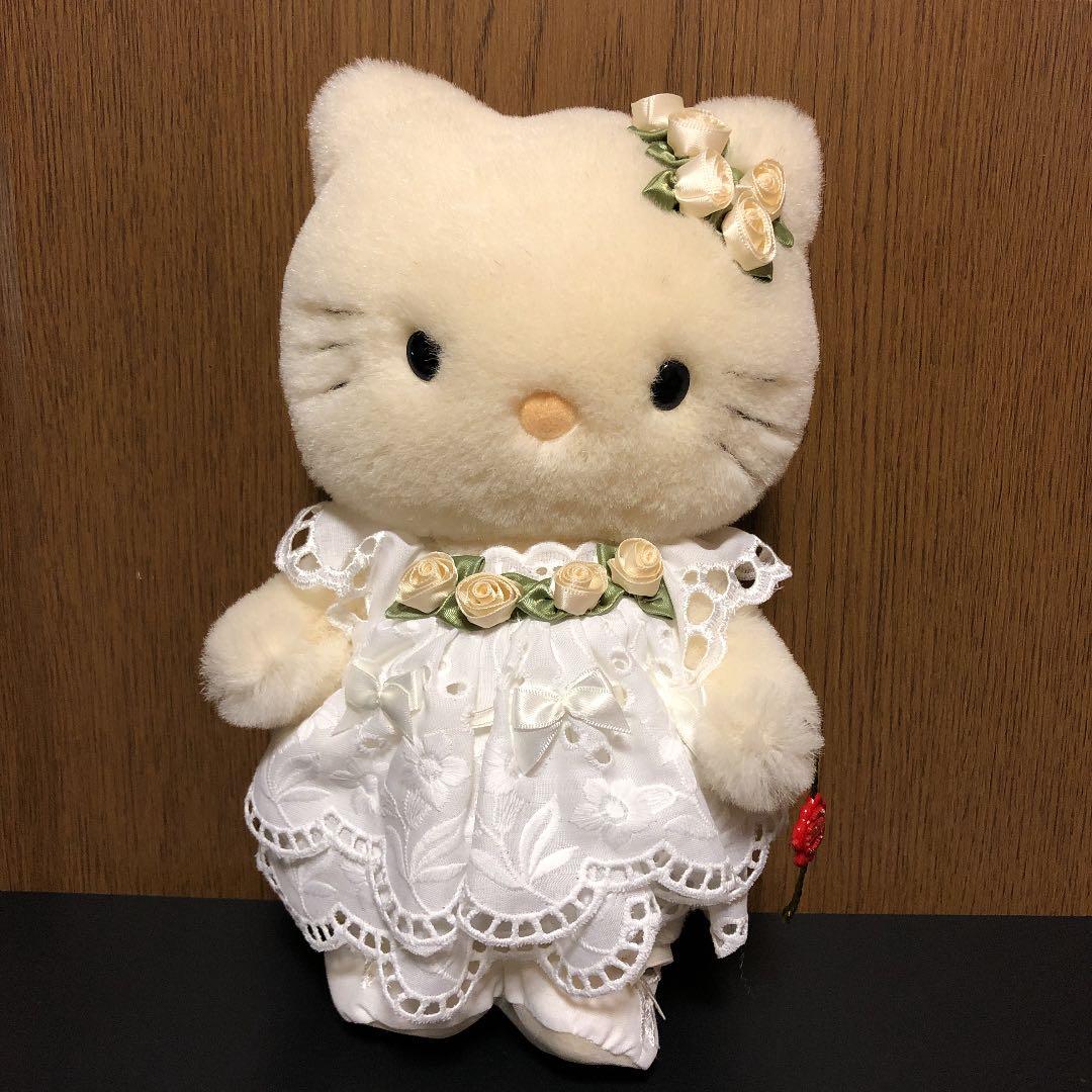 キティ　ぬいぐるみ　シリアルナンバー入り