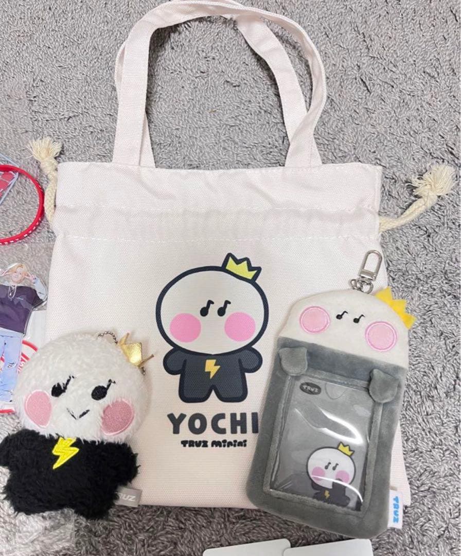 TREASURE ヨシ まとめ売り グッズ トレカ