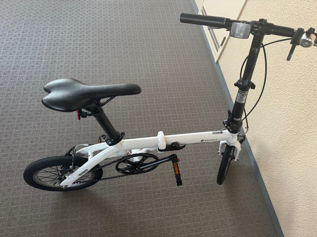 RENAULT(ルノー) PLATINUM LIGHT6 6.8kg 14インチ