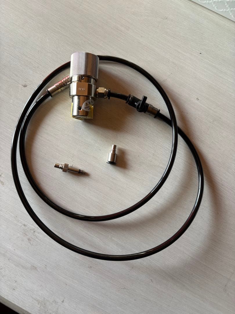 ガスガン用レギュレータマルイ用6ミリホースコネクタ付き