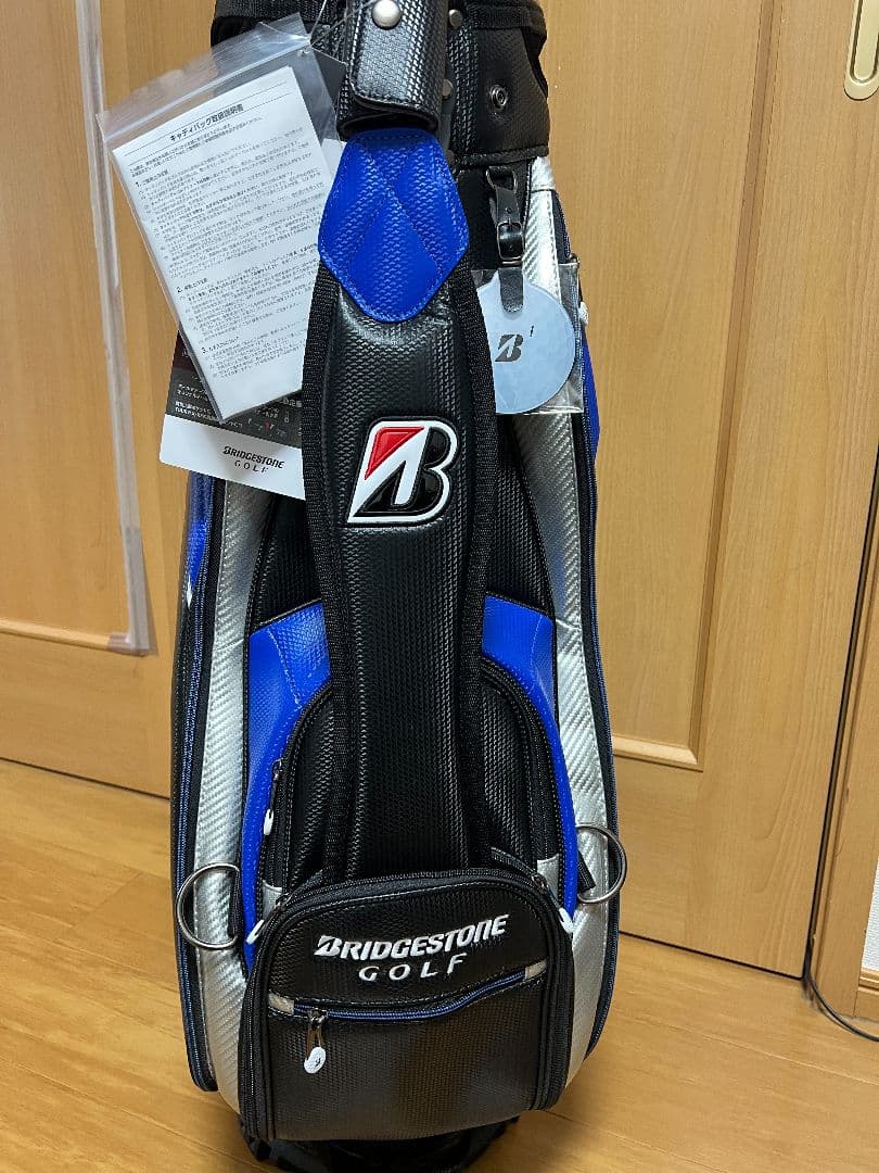 新品　ブリヂストン　ツアーBキャディバッグ　　　9.5型