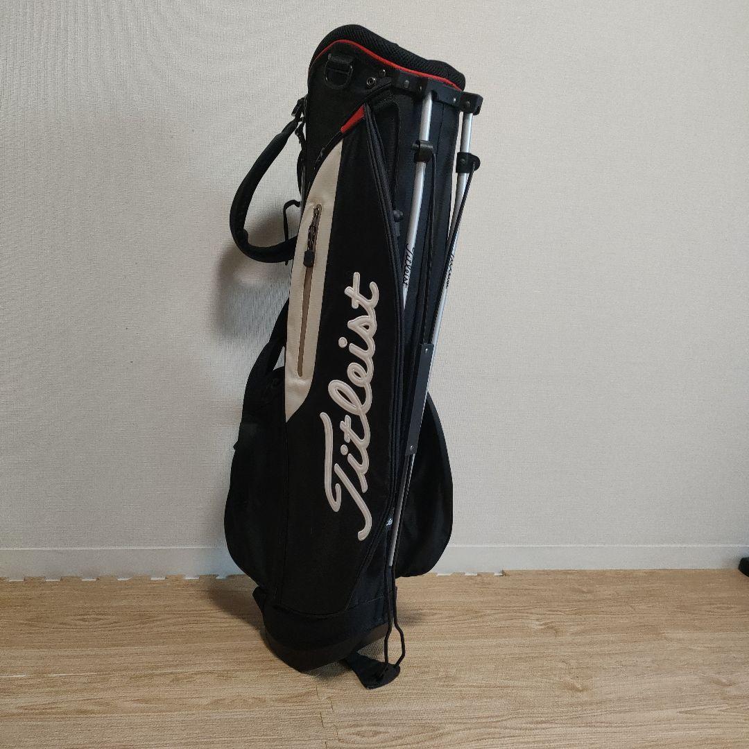 Titleist ゴルフバッグ ブラック 5分割　スタンド付