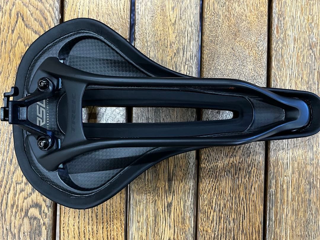 トレック　RSL サドル　145mm