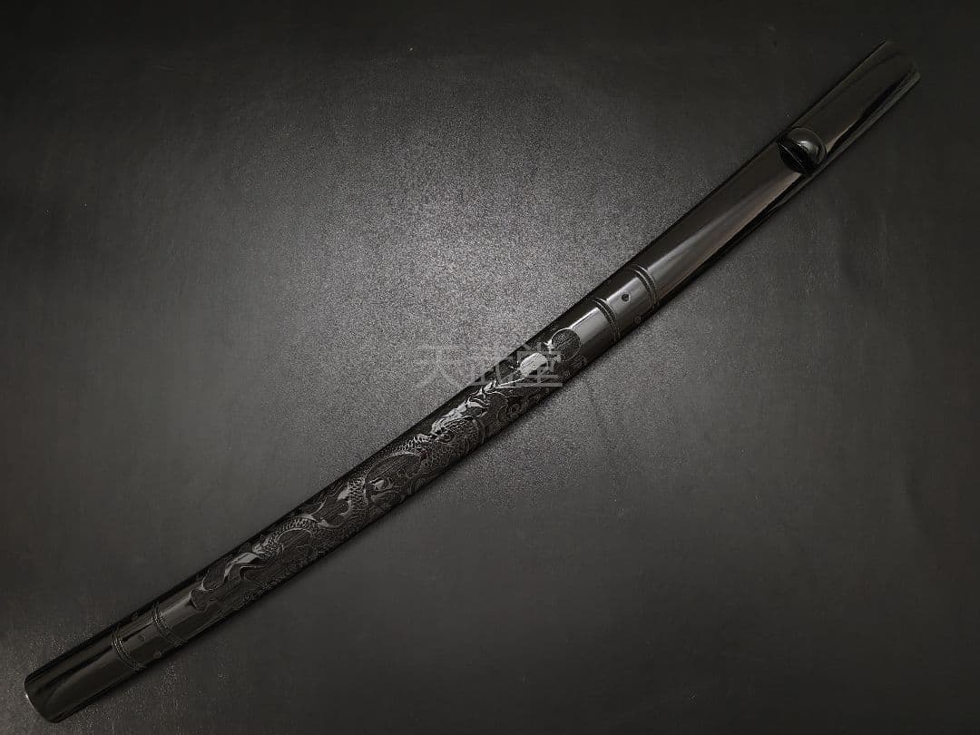 CSQ02　日本刀鞘　黒鞘　龍図　両面彫刻　拵え　栗形　反り約2.3CM