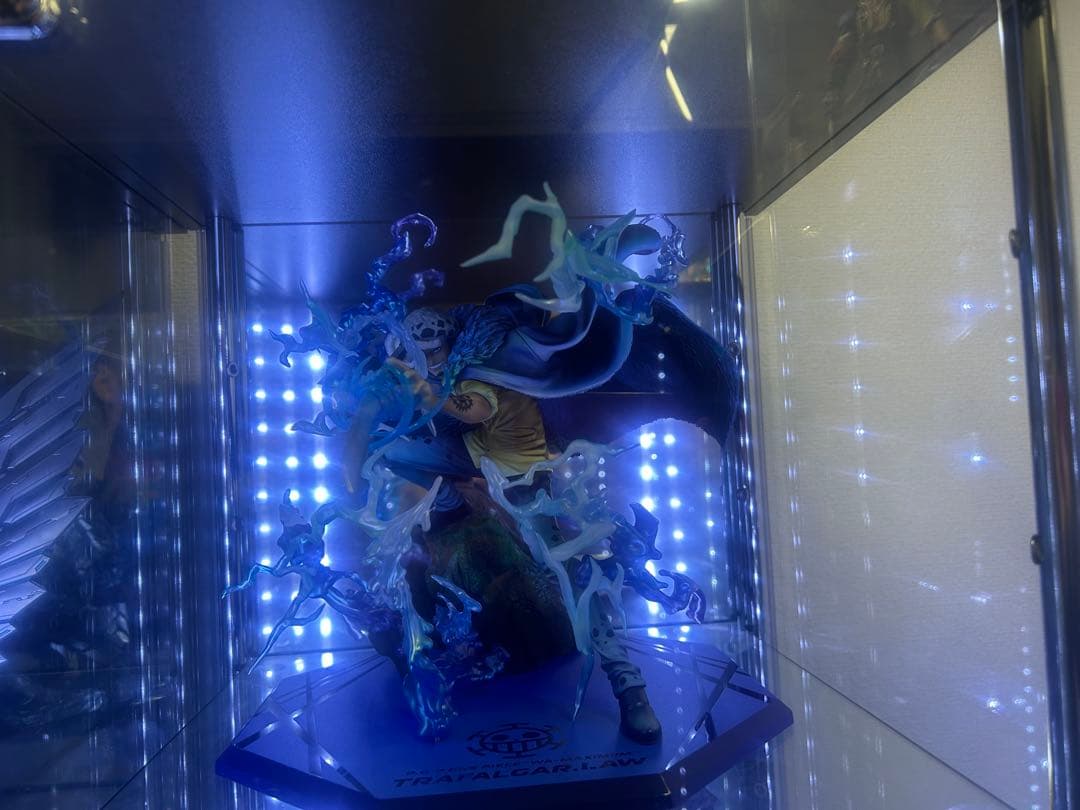 Portrait.Of.Pirates トラファルガー・ロー【覚醒】フィギュア