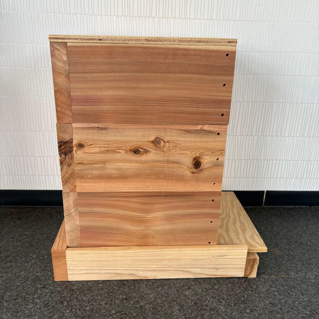 木製昆虫捕獲箱 日本蜜蜂巣箱 重箱 自然乾燥吉野杉 誘引剤付