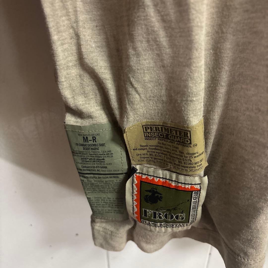 未使用品　米軍　実物　FROG COMBAT SHIRT MEDIUM ②