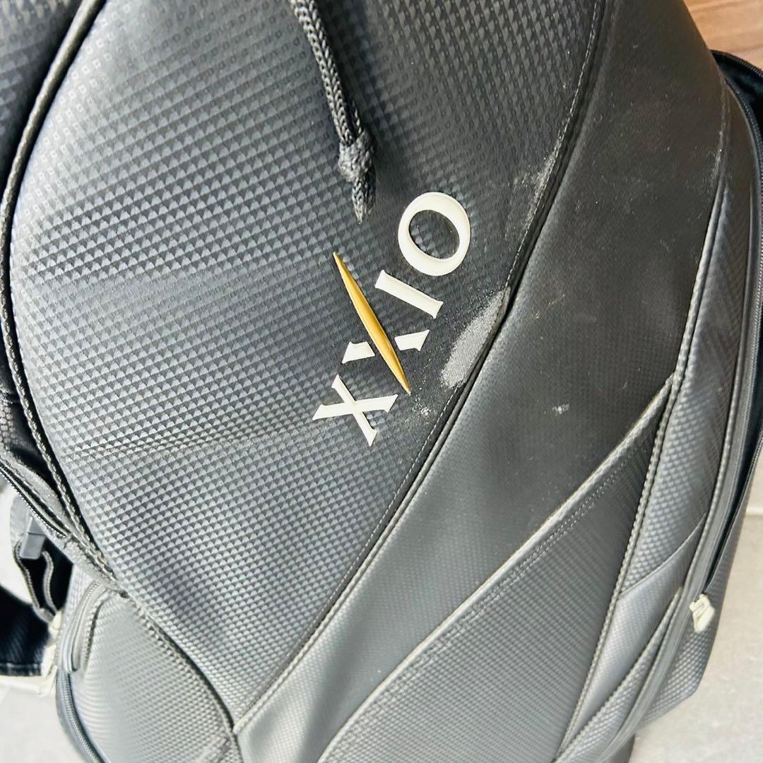 XXIO ゼクシオ GGC-X060 [キャディバッグ 軽量モデル ストライプ]