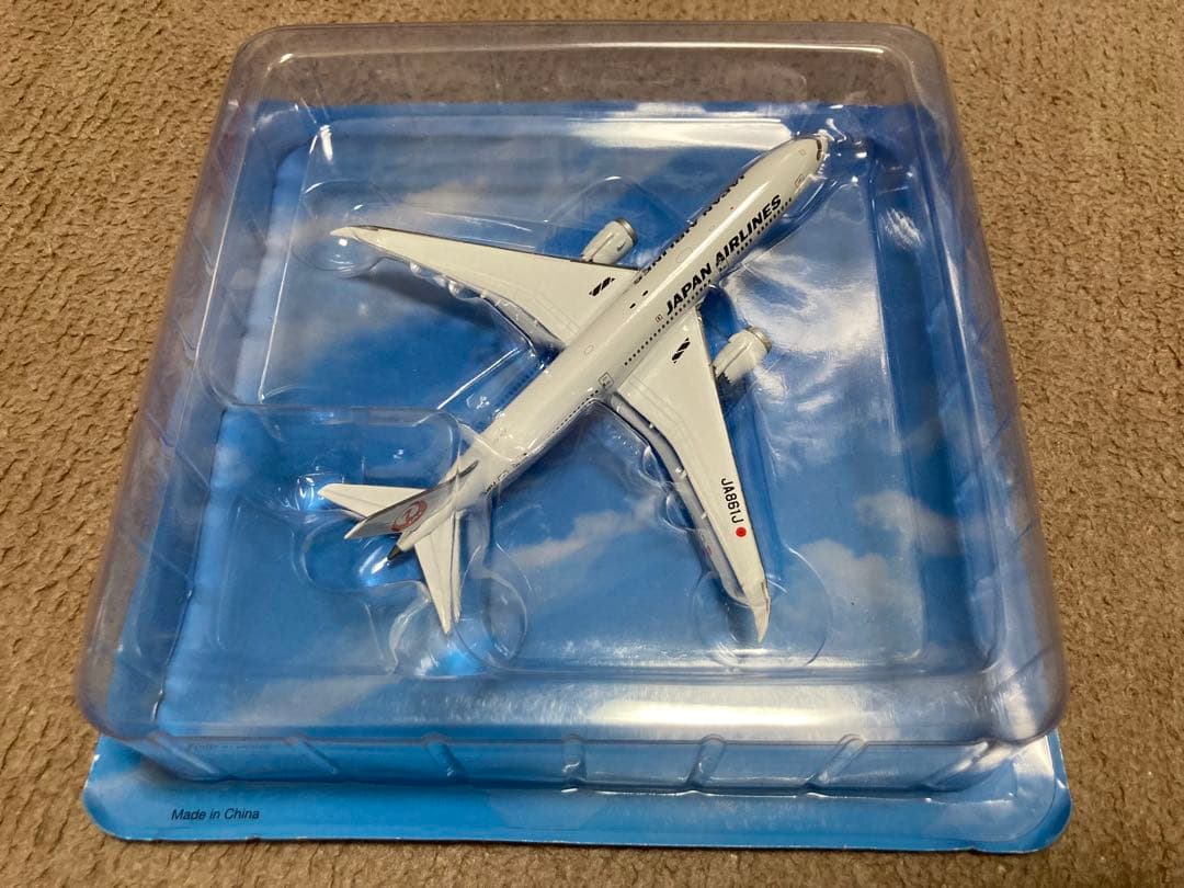 デアゴスティーニ 1/400 JAL B787-9 JA861J