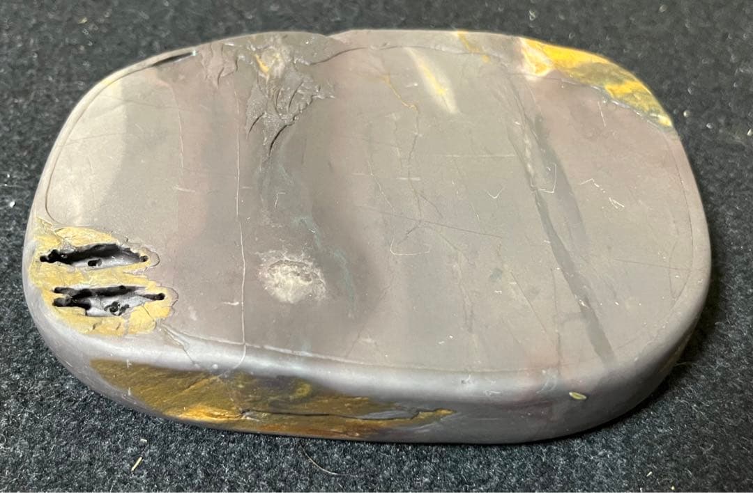 最終処分価格　旧坑老坑端渓水巌硯　氷裂紋・金線（黄龍）・火捺・臙脂暈・端渓の極み