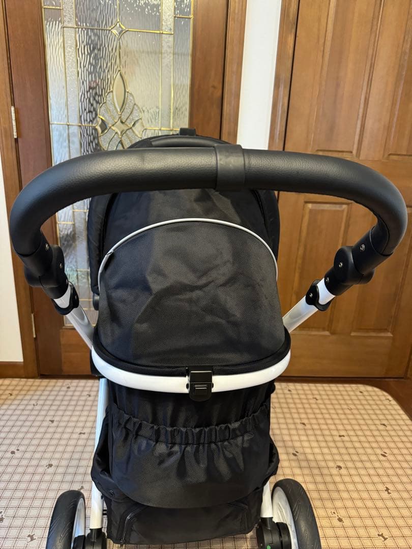 Petique ペットカート ブラック/ホワイト