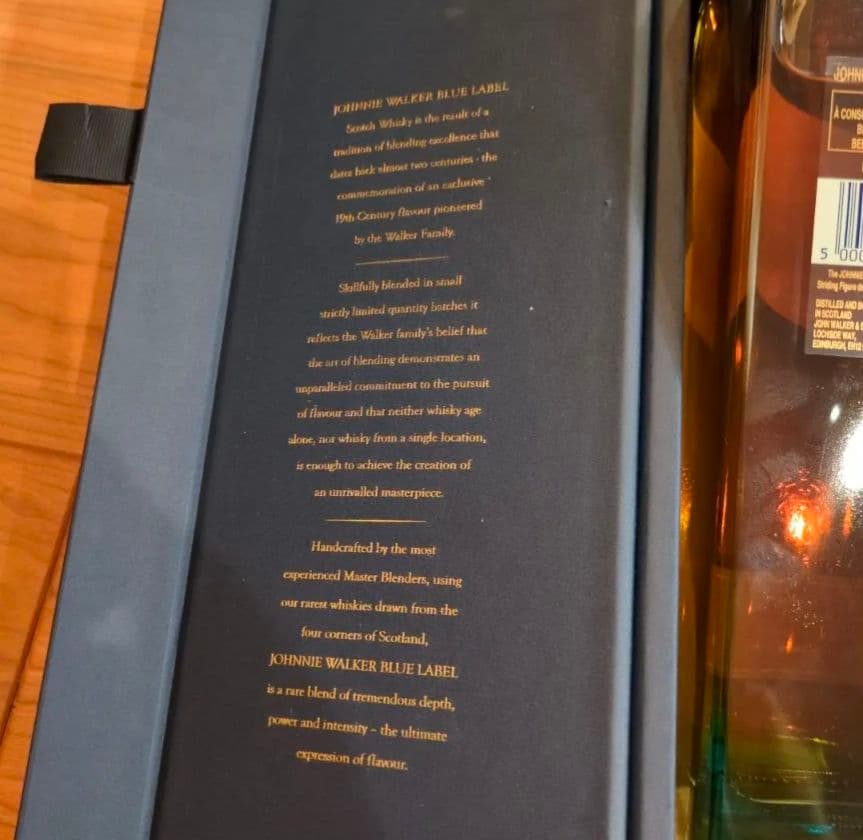 ホワイトMACKAY.ジョニーウォーカー 青1L.COURVOISIER未開栓