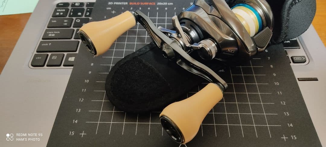 ハンドメイドノブ　TPR（ラバー素材）タイプC3　ライトブラウン2個