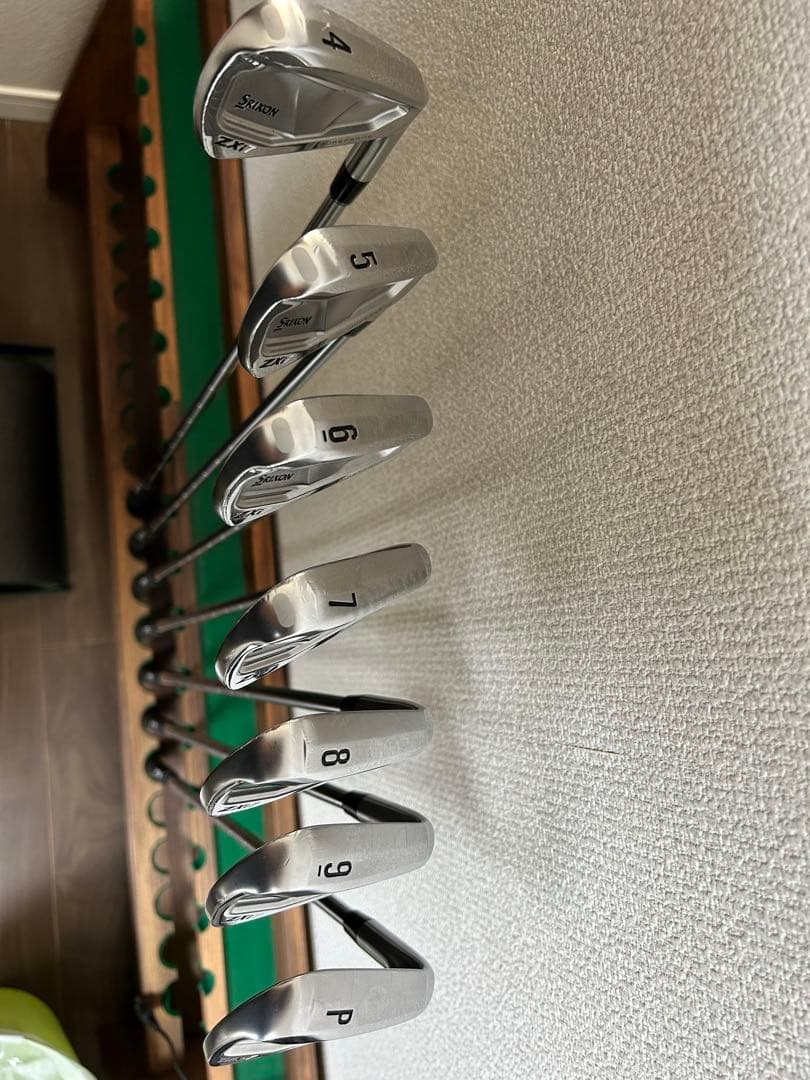 スリクソン　アイアンセットZXi7
